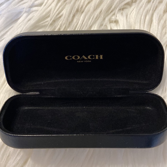 Coach Sunglasses /Glasses Case in excellent condition - Picture 2 of 7